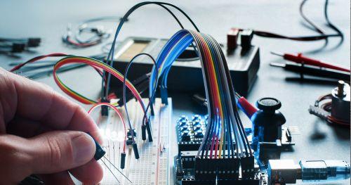 Guida al Registro produttori apparecchiature elettriche ed elettroniche (AEE)