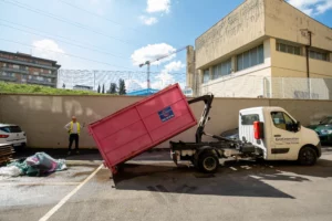 Cassone scarrabile noleggiato in cantiere
